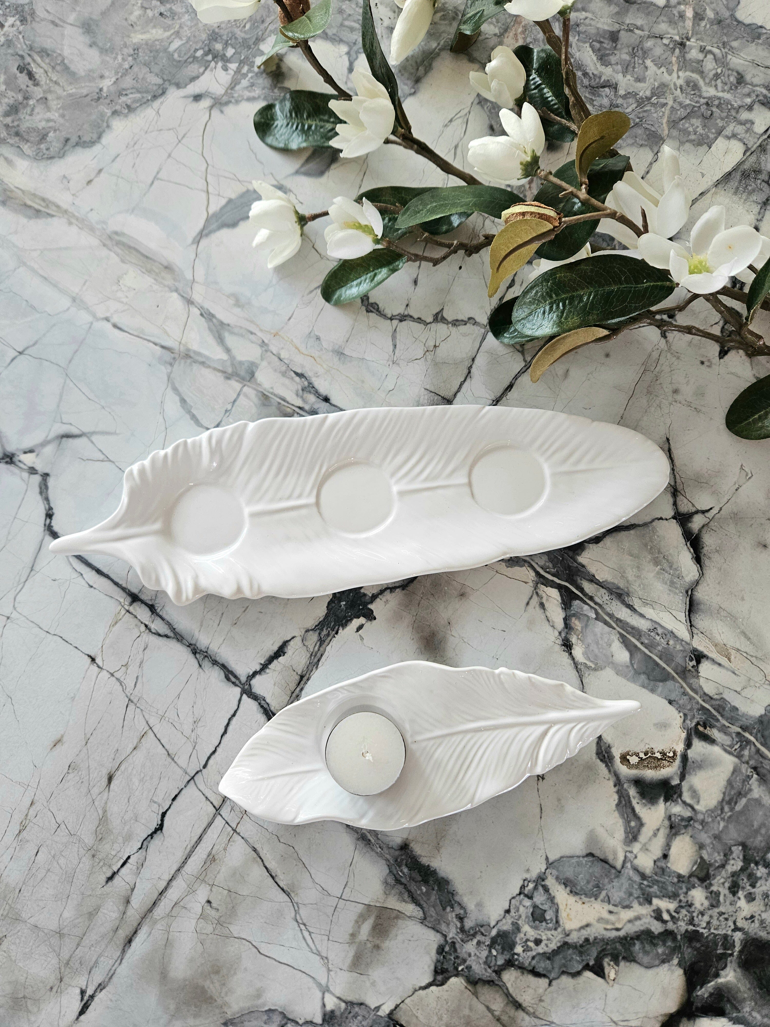 Tara Ceramic Leaf Tealight Holder - Small (Save 41%)