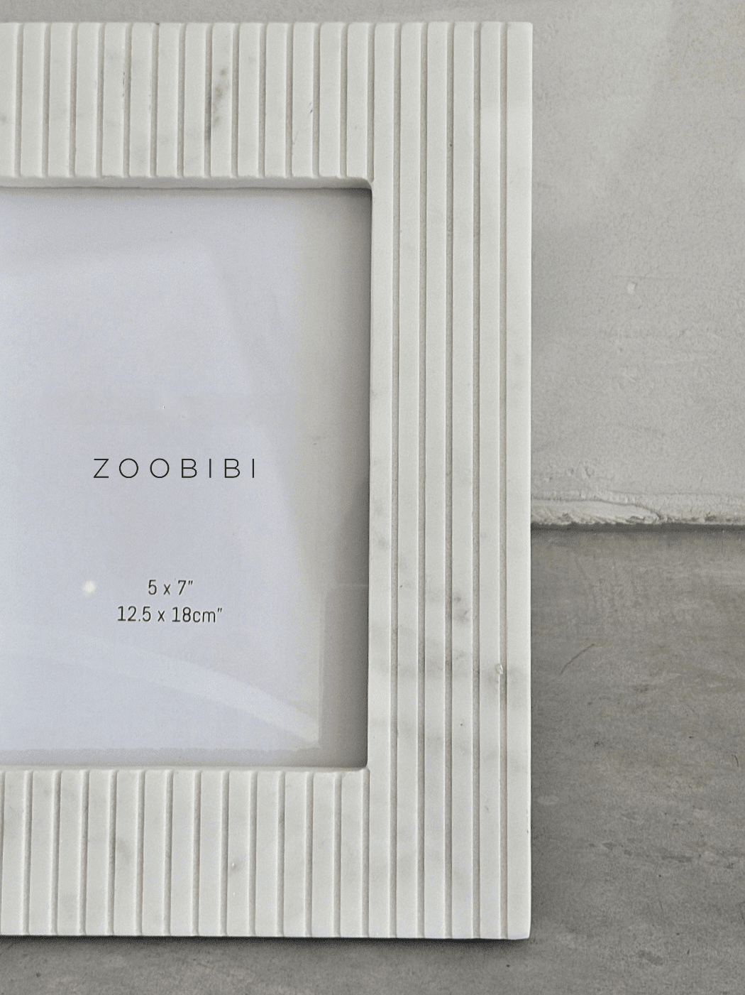 Capri Marble Photo Frame in White - 7x5"