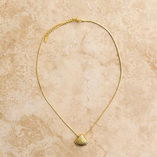Indigo & Wolfe - Arielle Gold Necklace W/ Shell Pendant