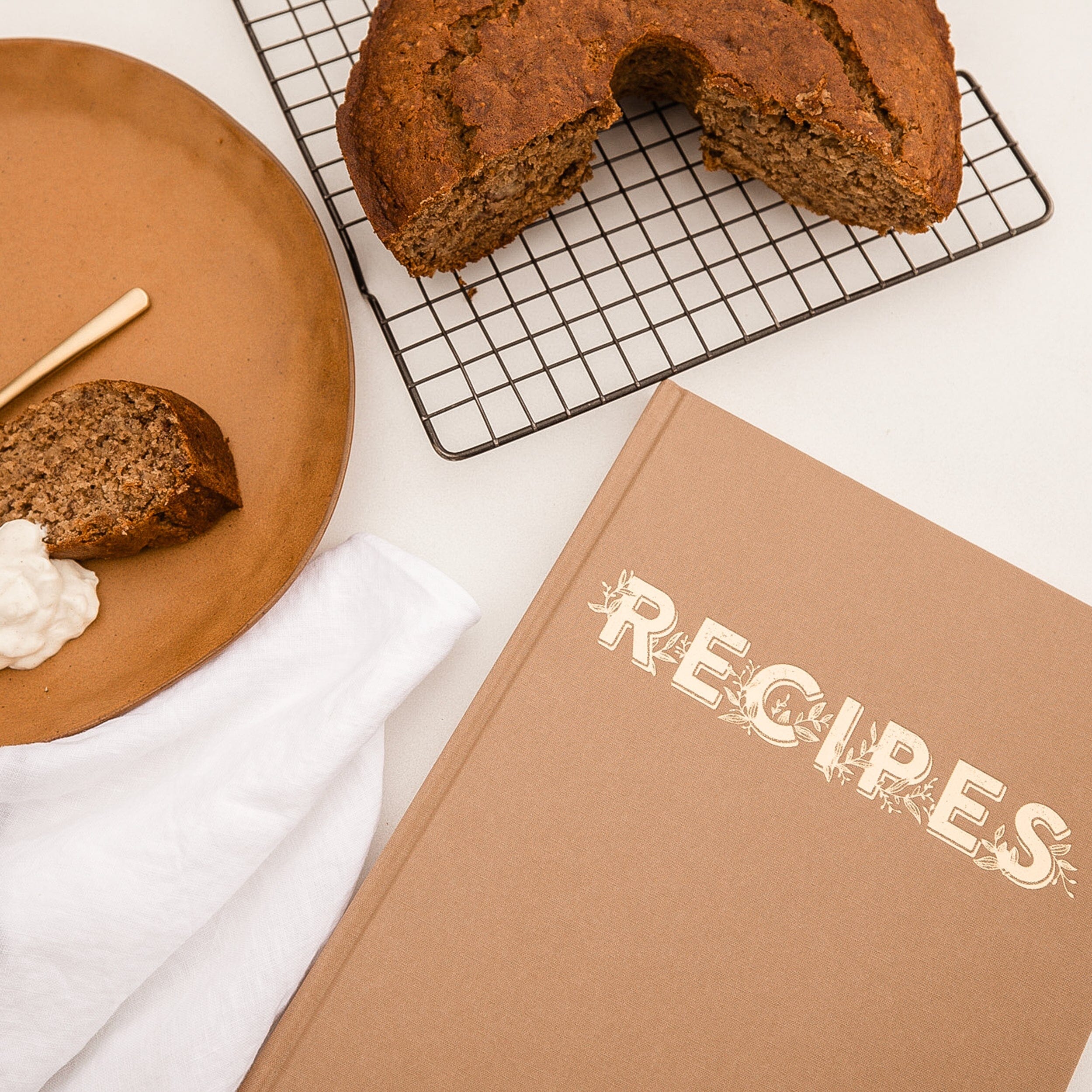 Fox & Fallow - Recipe Book in Latte