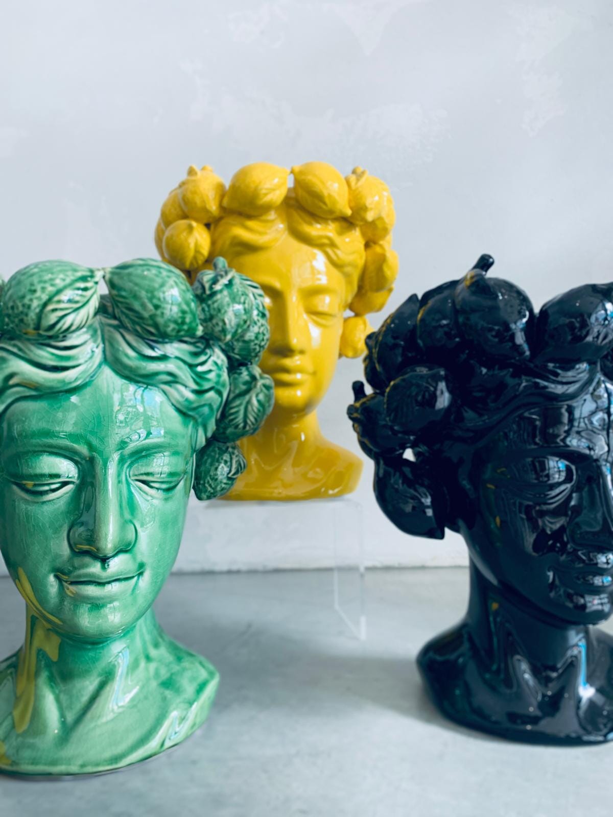 Aphrodite Ceramic Lemonhead Vase in Black
