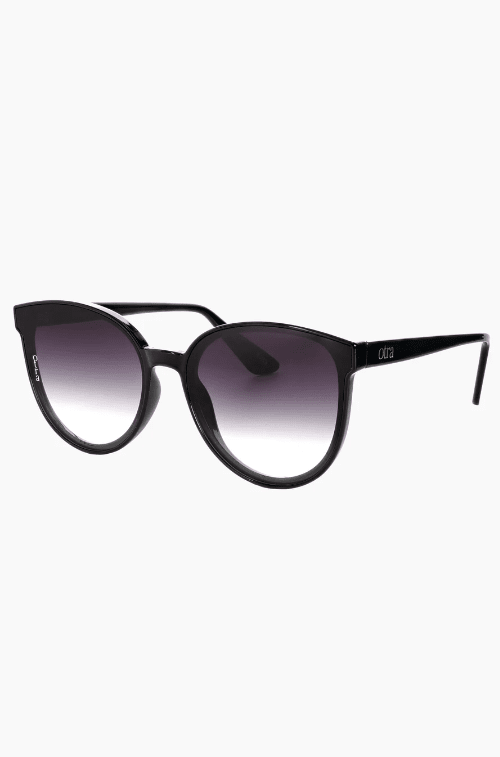 OTRA Eyewear - DALI Black with Smoke Fade Lense