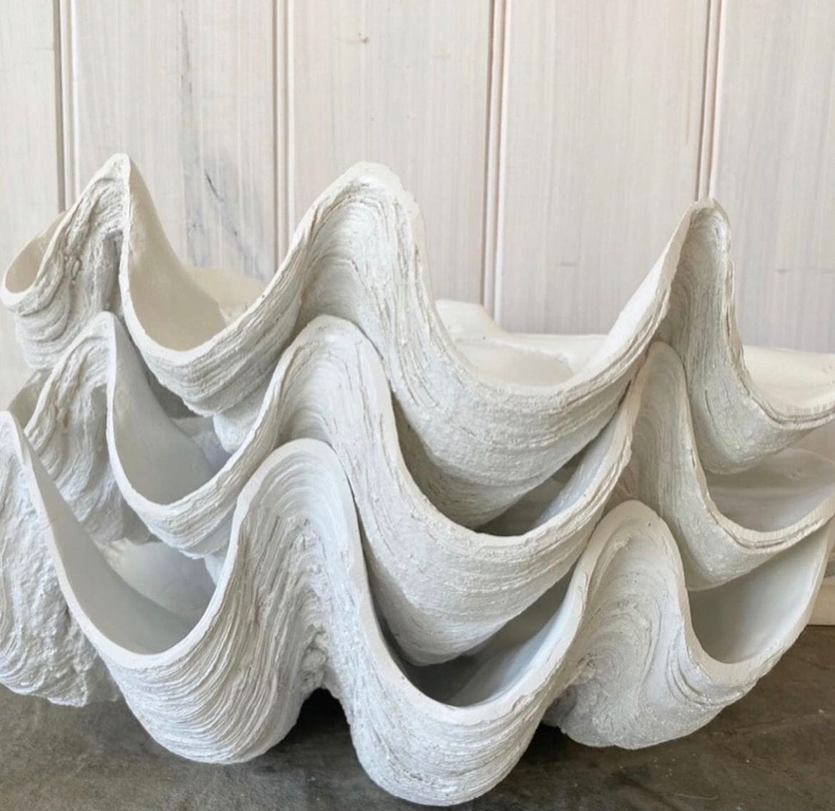Clam Shell Resin Decorative Bowl in White - Large