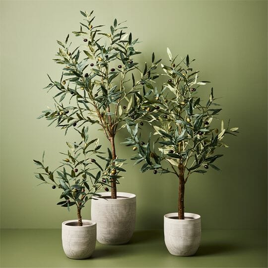 Samos Ceramic Pot in White 18cm