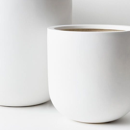 Delphine Egg Pot in Matte White 40cm