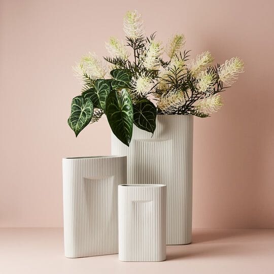 Alto Ribbed Vase in White 50cm