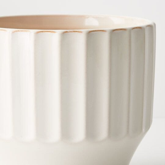 Estella Ceramic Footed Pot in Cream 17cm