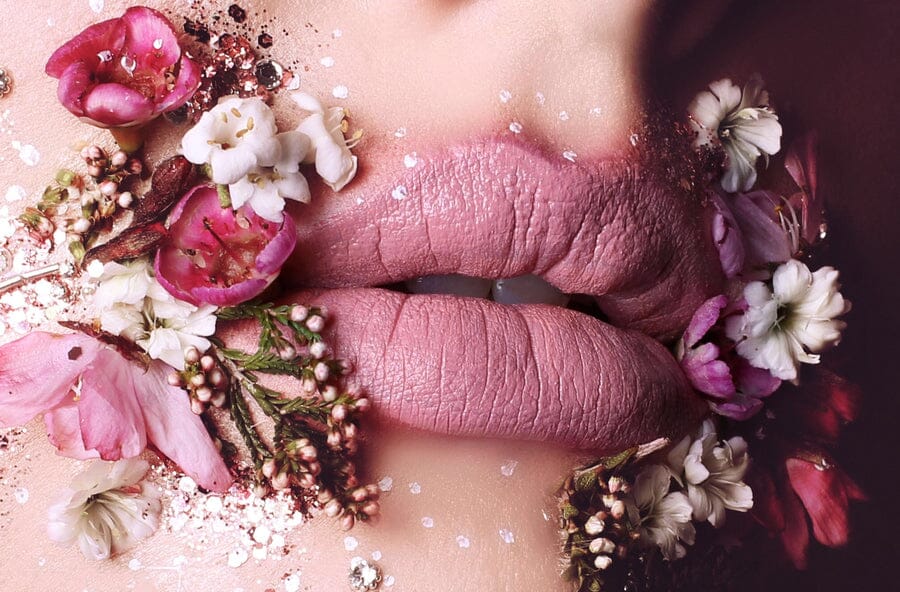 Suzy. Lipsticks - Matte Baby Pink
