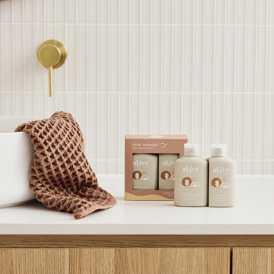 Al.ive Body - Little Traveller - Wash & Lotion Travel Set