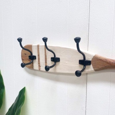 Oxford Wood Oar With Metal Hooks - Three White Stripes