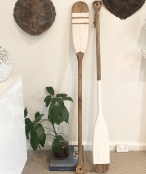 Oxford Wood Oar With Metal Hooks - Three White Stripes