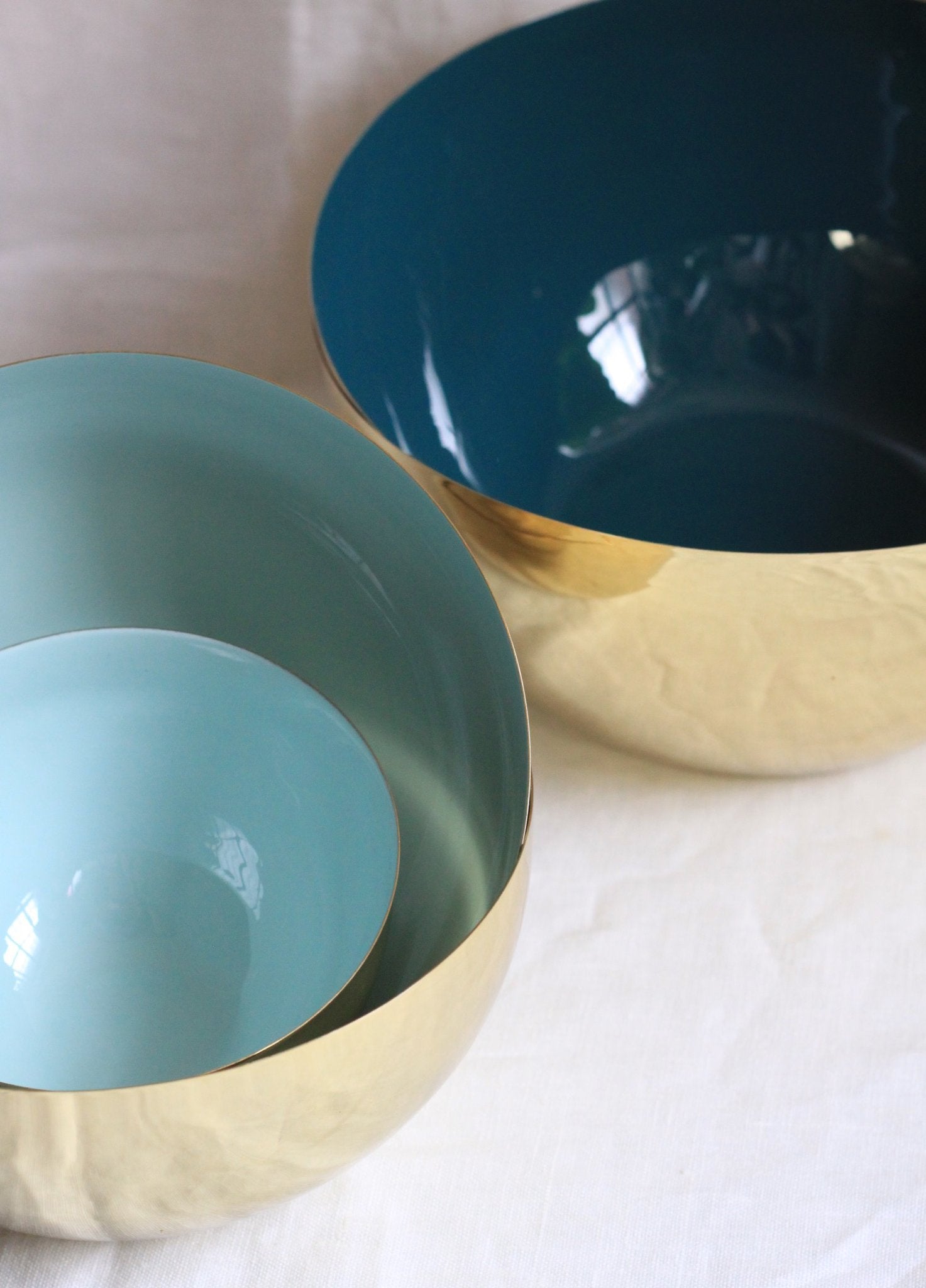 Celia Brass Serving Bowl in Navy 22cm