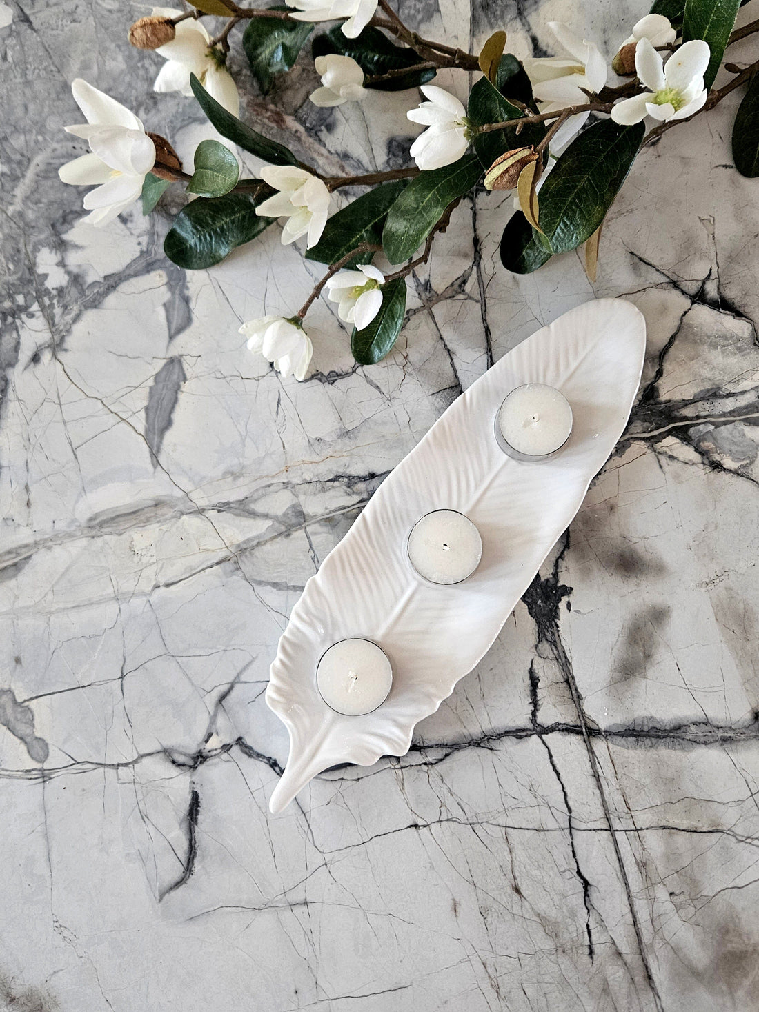 Tara Ceramic Leaf Tealight Holder - Large (Save 34%)