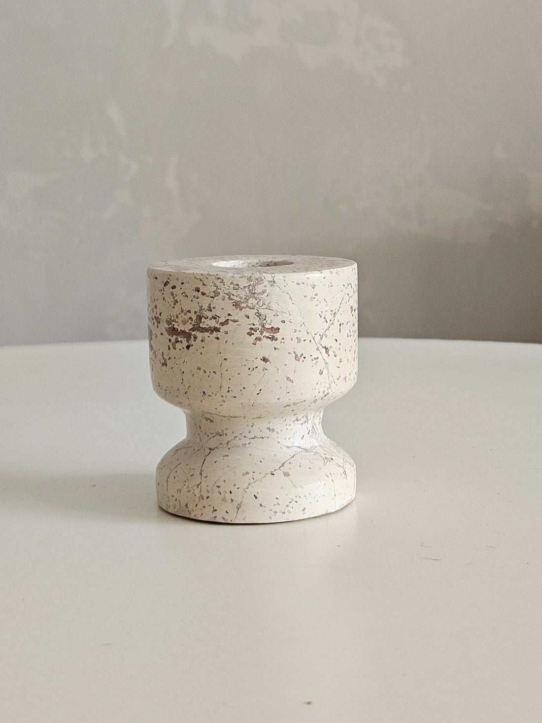 Kenzie Marble Candleholder in Nude/Beige
