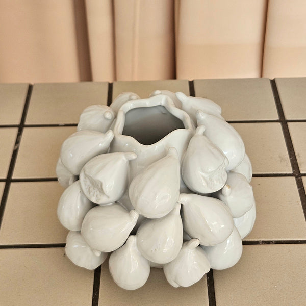 Aphrodite Ceramic Fig Vase in White - Short