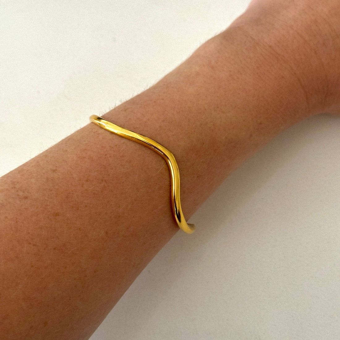 Wave Bracelet