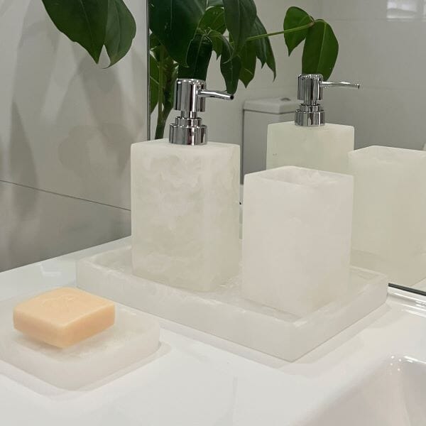Gaia Resin Tissue Box in Marble White (Save 20%)