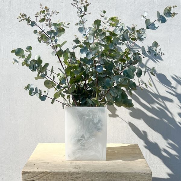 Gaia Resin Waste Bin in Marble White