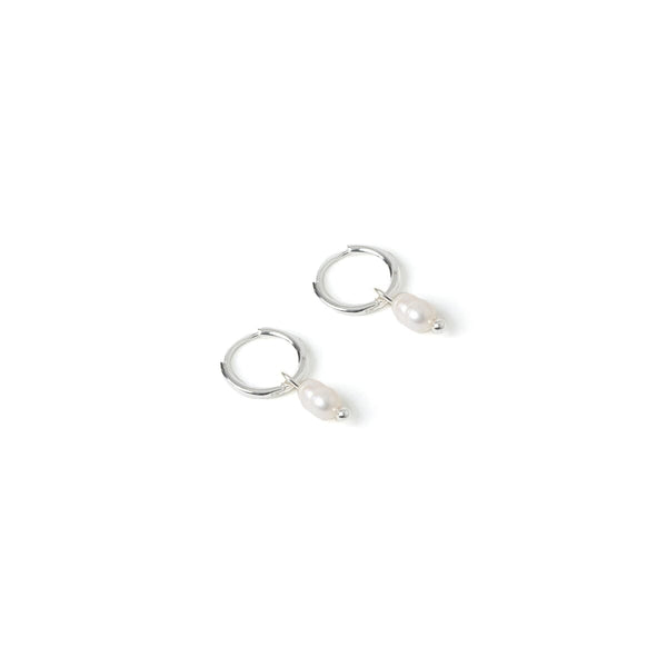 Arms of Eve - Cordelia Silver Pearl Earrings