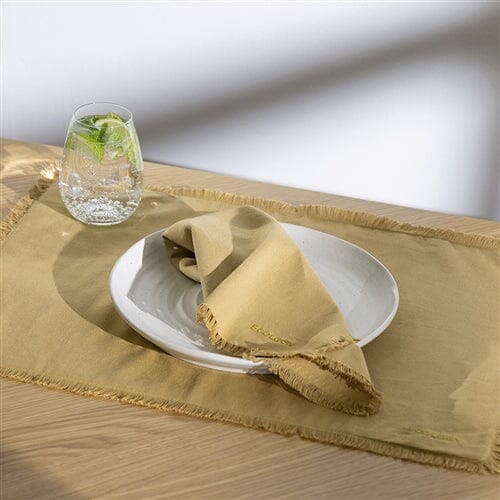 Fray Set of 4 Placemats in Dijon