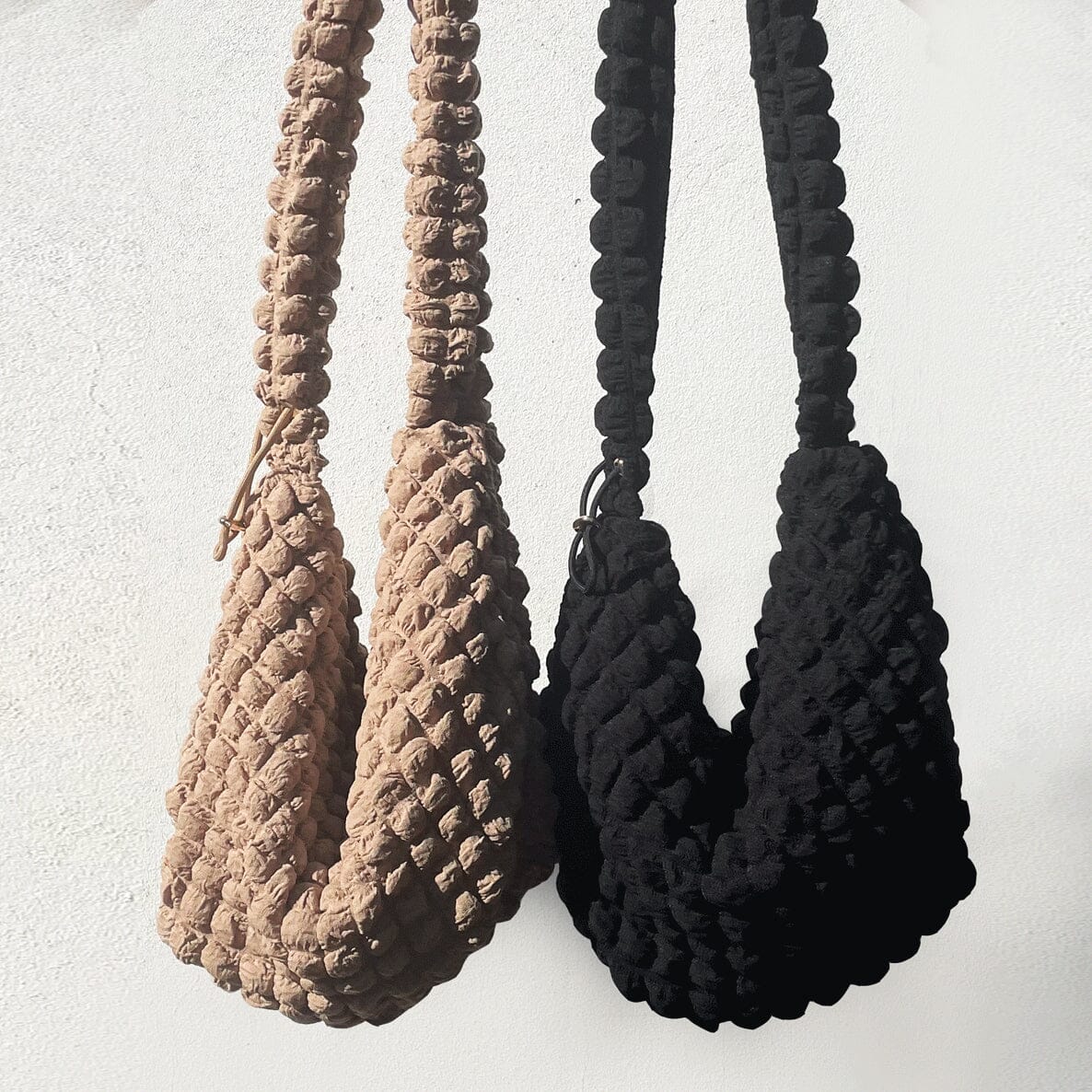 Arms of Eve - Isabella Hand Bag in Liquorice