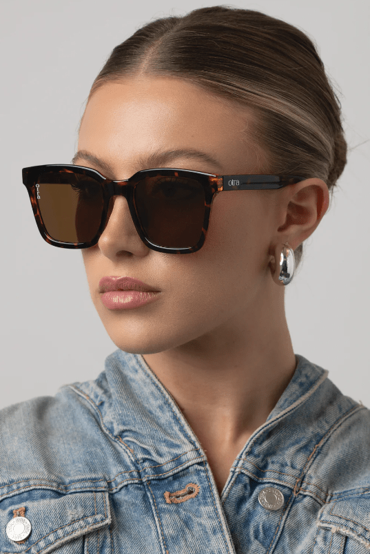 OTRA Eyewear - FYN Tortoise Shell Frame W/ Brown Lens