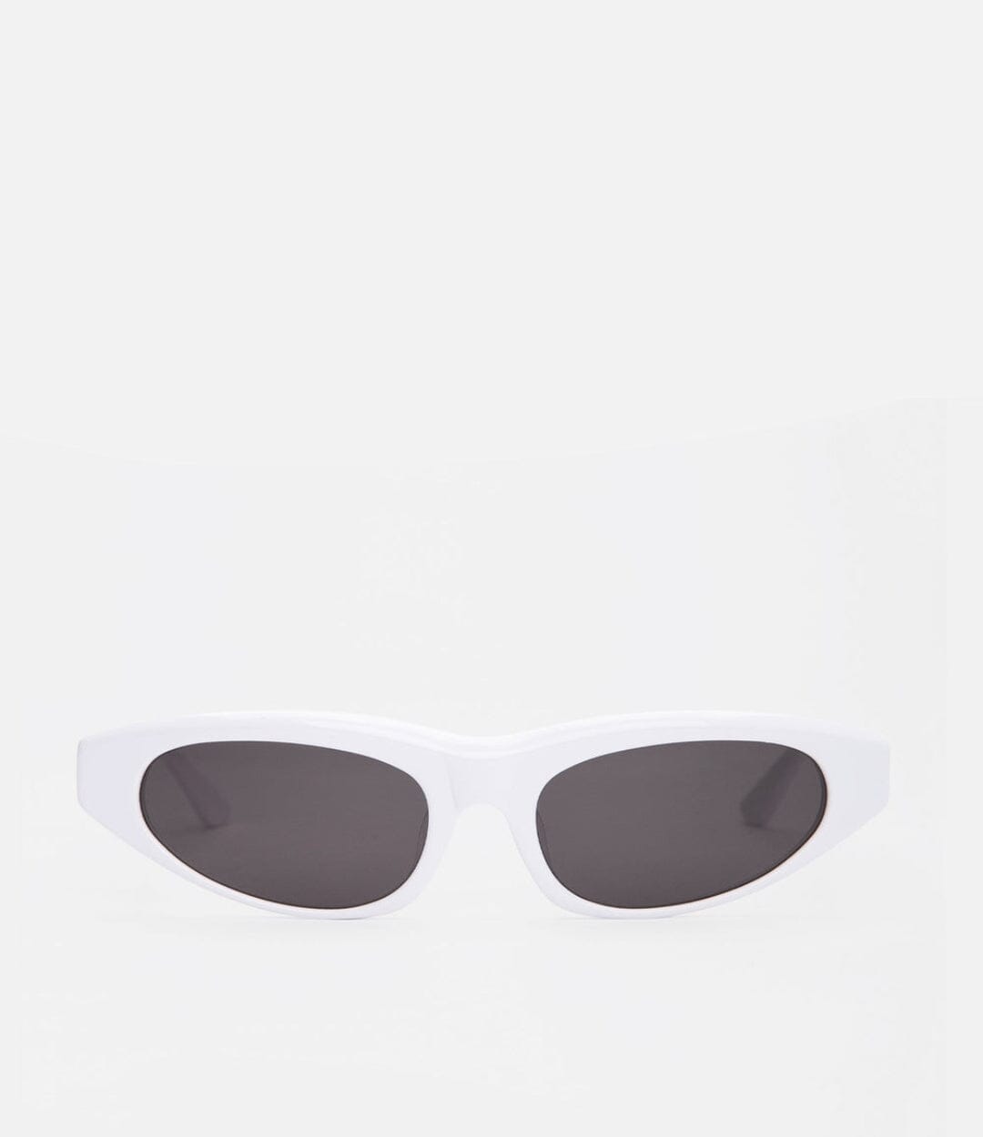 Shevoke Femme Sunglasses in White