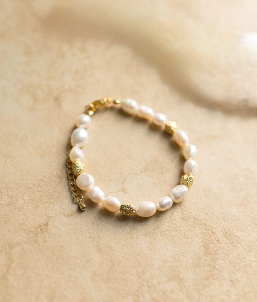 Indigo &amp; Wolfe - Elijah Pearl Bracelet