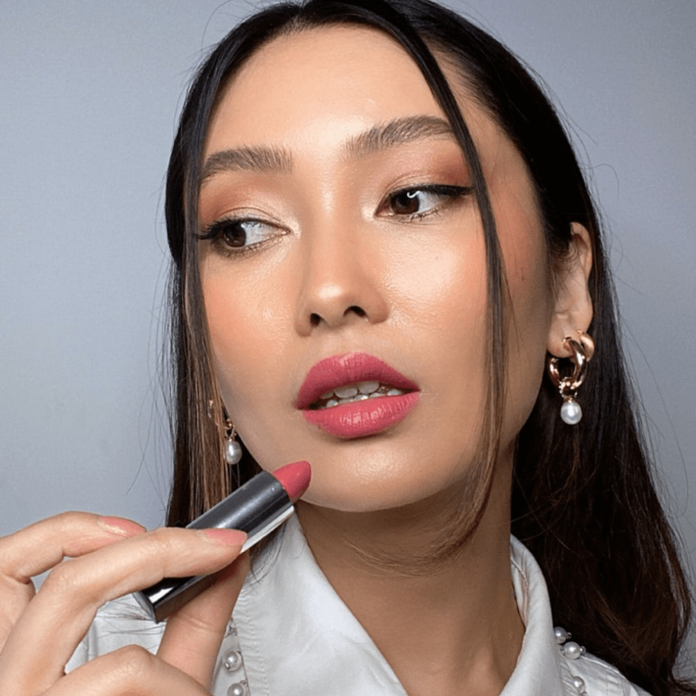 Suzy. Lipsticks - Matte Peony