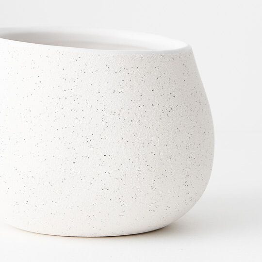Dalida Plant Pot in White