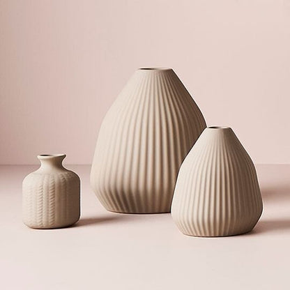 Bodrum Ceramic Ribbed Vase in Sand 20cm