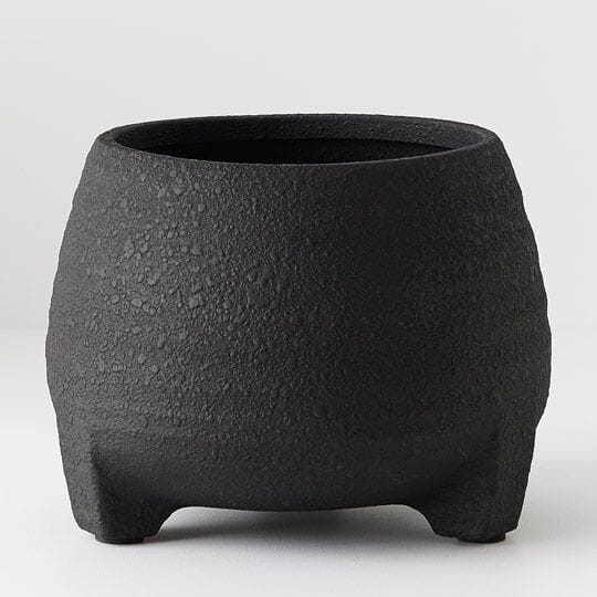 Syros Ceramic Footed Pot in Black 21cm
