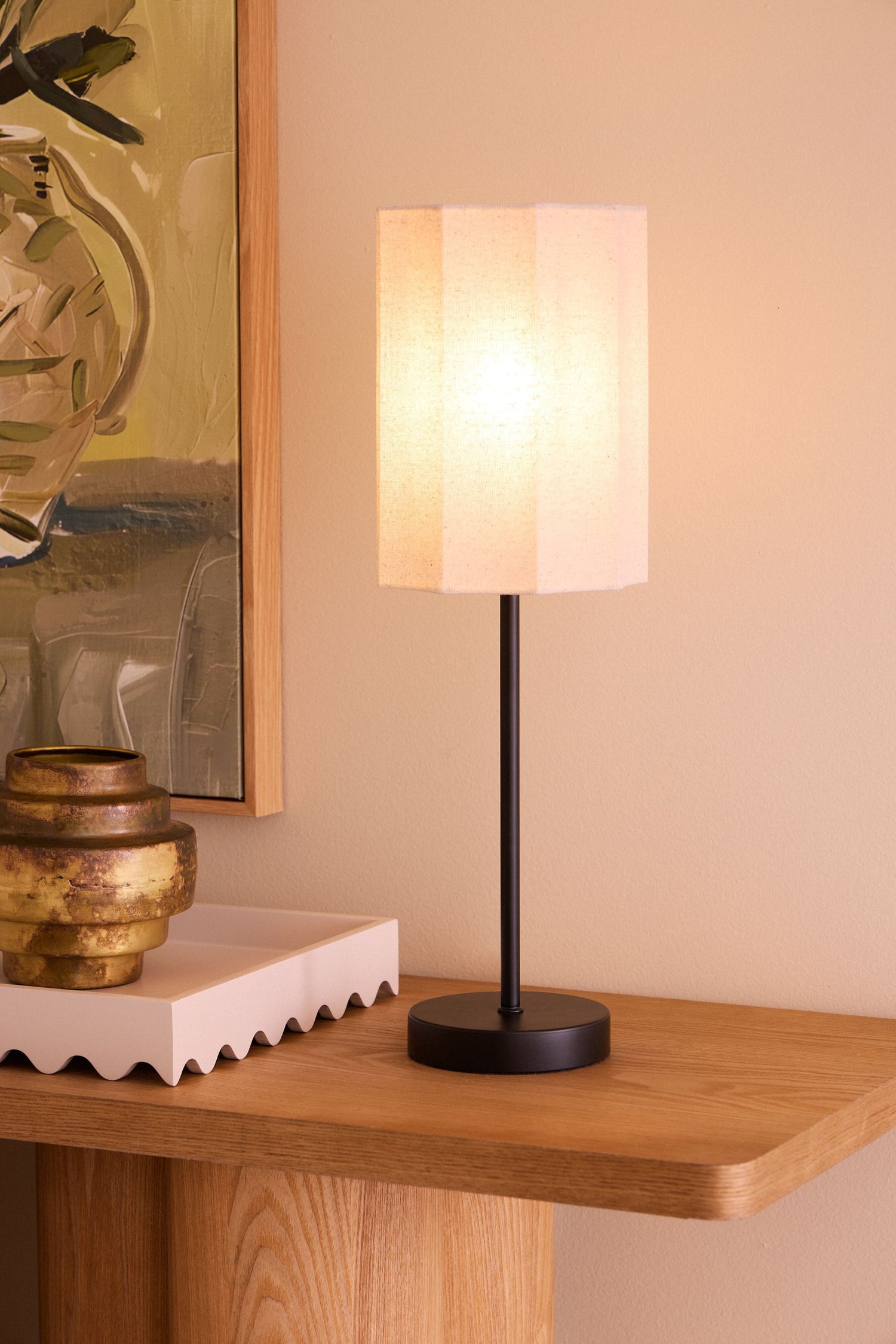 Selene Table Lamp in Natural/Black