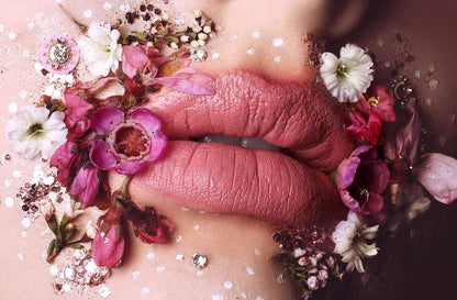 Suzy. Lipsticks - Matte Baby Coral