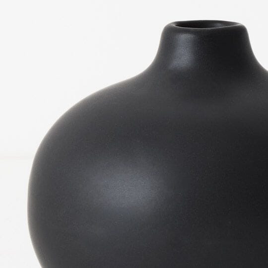 Isola Ceramic Vase in Black 12cm