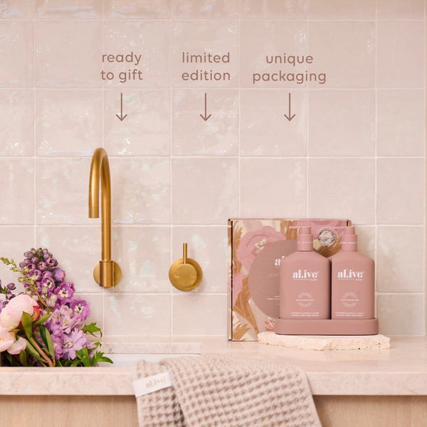 Al.ive Body - Hand & Body Wash & Lotion Duo + Waffle Towel Gift Set - Raspberry Blossom & Juniper