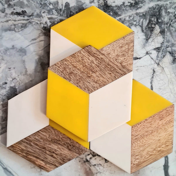 Hexagon Coasters in Yellow/White - Set of 4 (Save 42%)