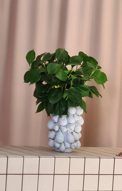 Aphrodite Ceramic Fig Vase in White - 33cm