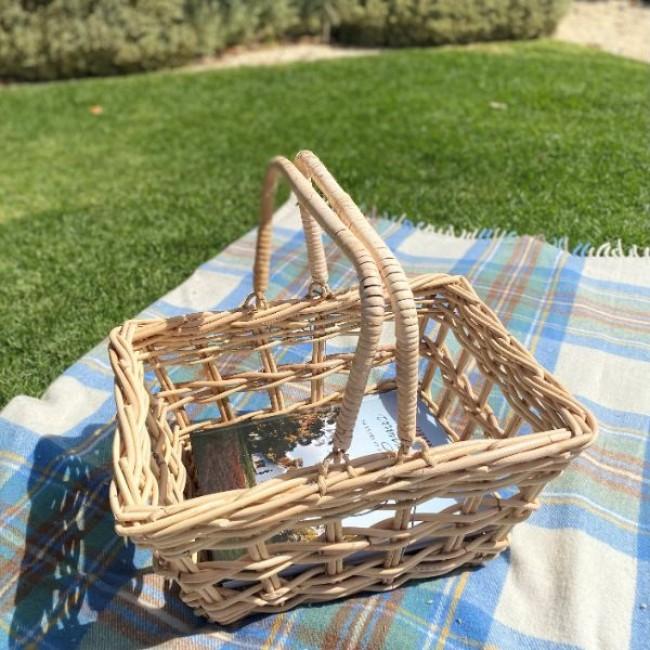 Meadow Wicker Picnic Basket