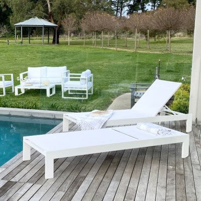 Majorca Outdoor Sun Lounge in White