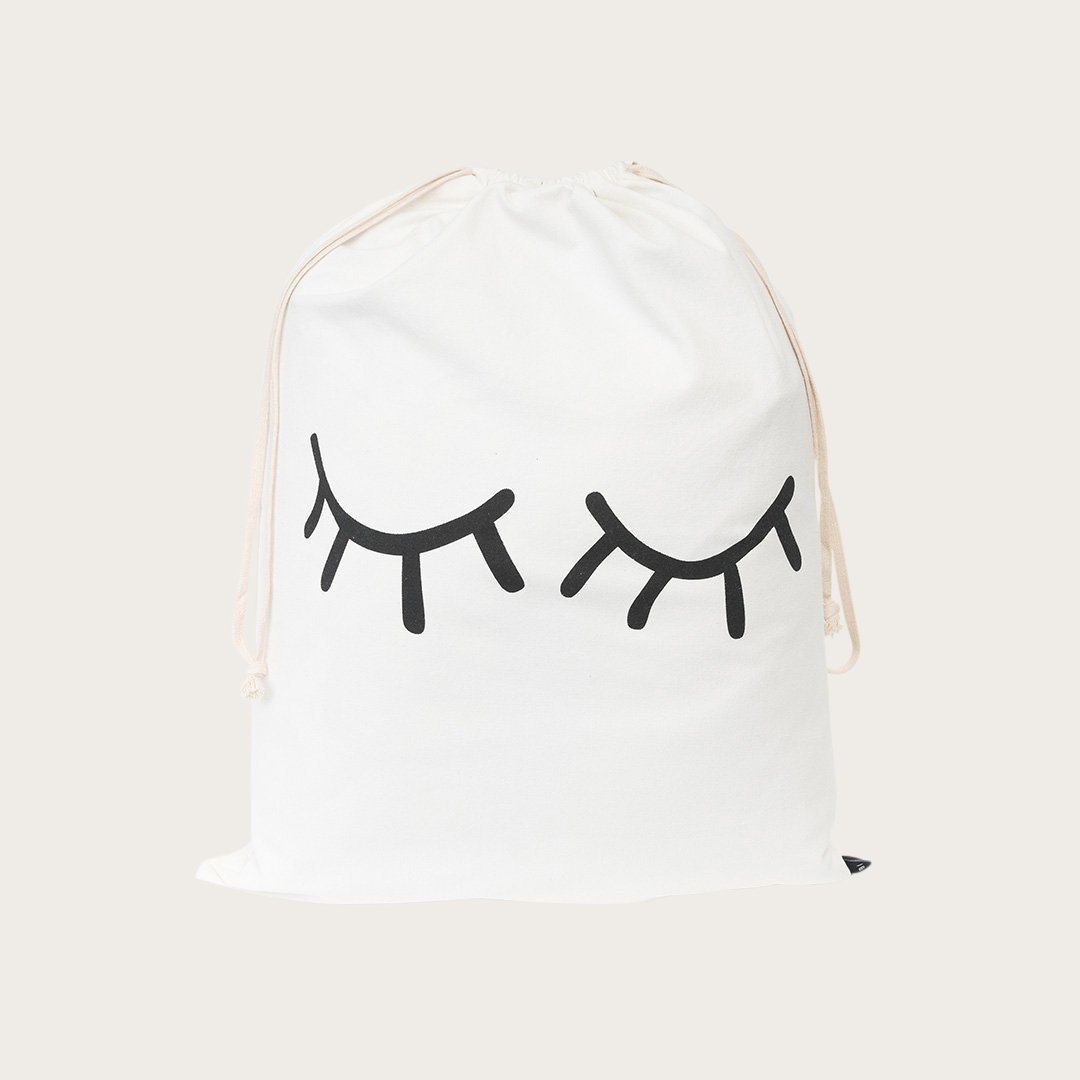 yara-kids-drawstring-bag-eyelash-print