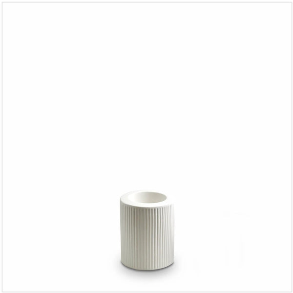 Ribbed Medium Infinity Candle Holder in Snow White