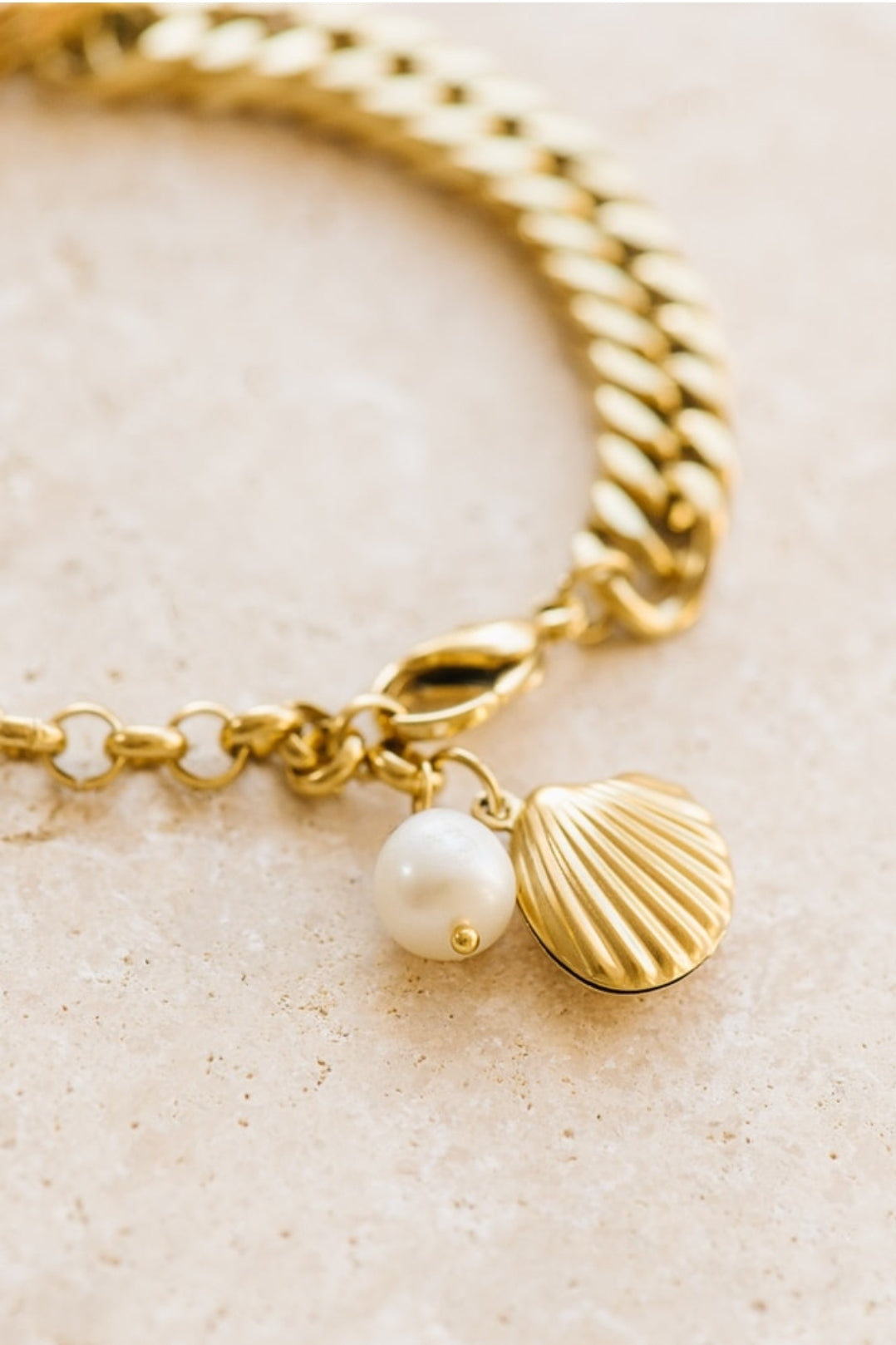 Indigo &amp; Wolfe - Ocean Chunky Gold Bracelet W/ Shell &amp; Pearl Pendant