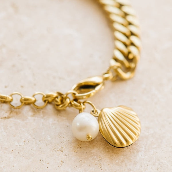 Indigo & Wolfe - Ocean Chunky Gold Bracelet W/ Shell & Pearl Pendant